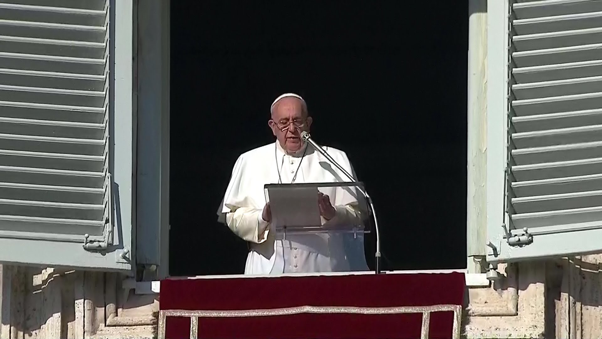 Francisco: Las buenas obras que hacemos al prójimo fortalecen nuestra fe